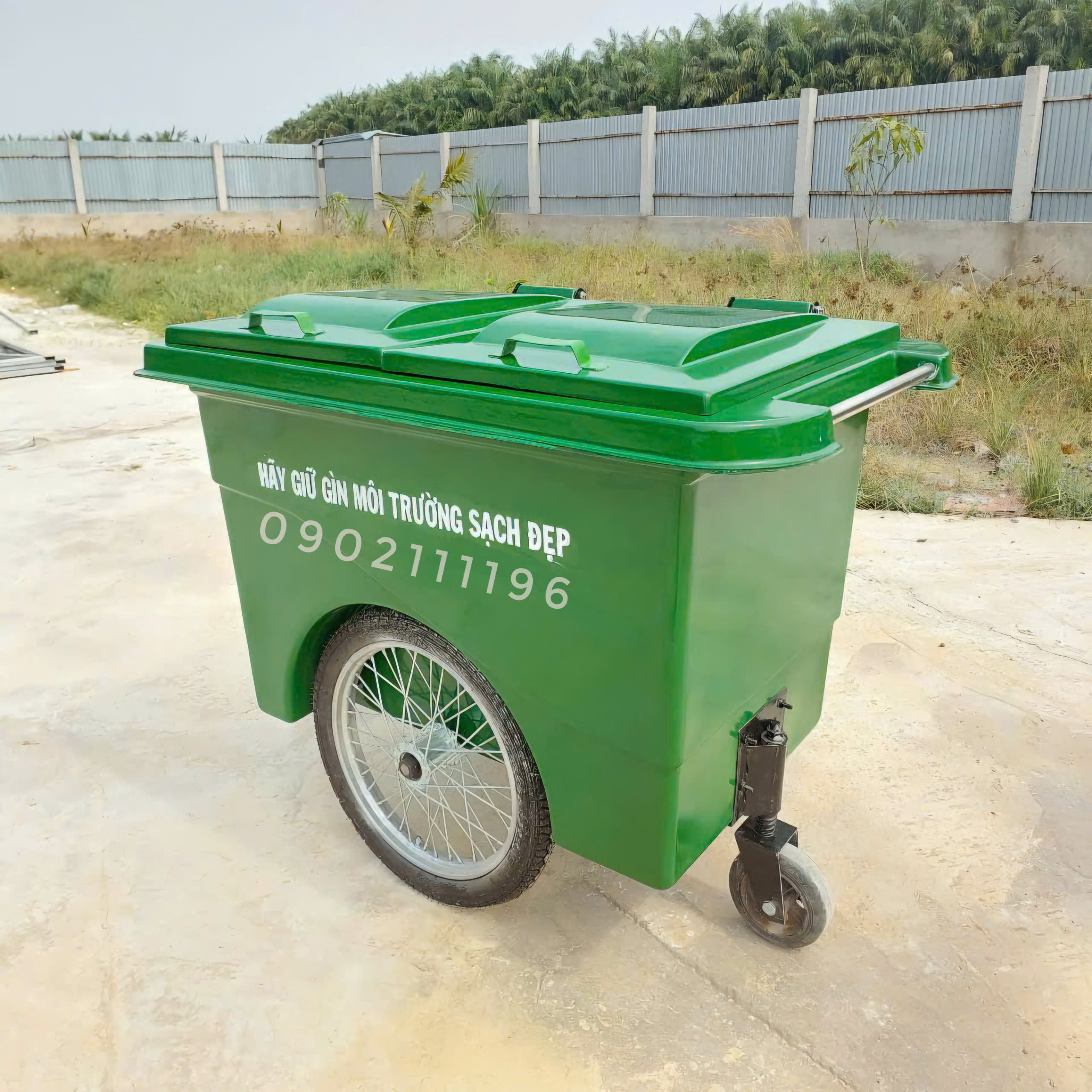 Thùng rác 660L composite